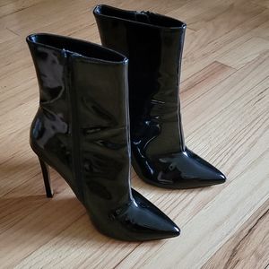 Steve Madden Wagner Stiletto-Heel Booties
